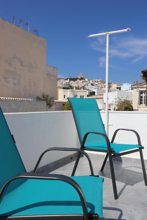 Welcome Home Syros Port Apartment エルムポリ エクステリア 写真