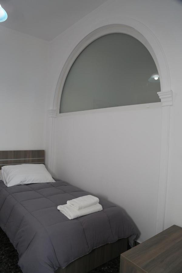 Welcome Home Syros Port Apartment エルムポリ エクステリア 写真