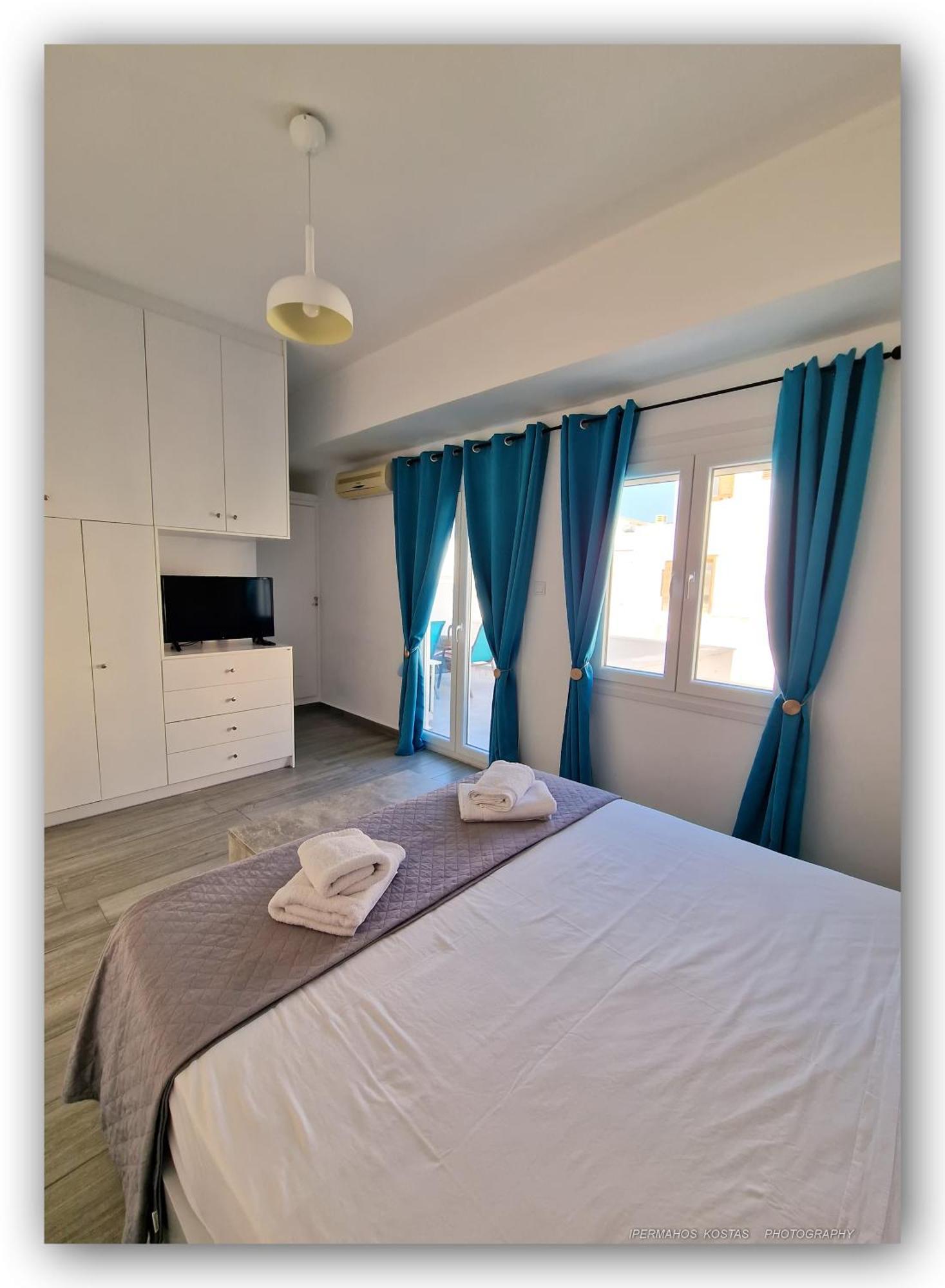 Welcome Home Syros Port Apartment エルムポリ エクステリア 写真