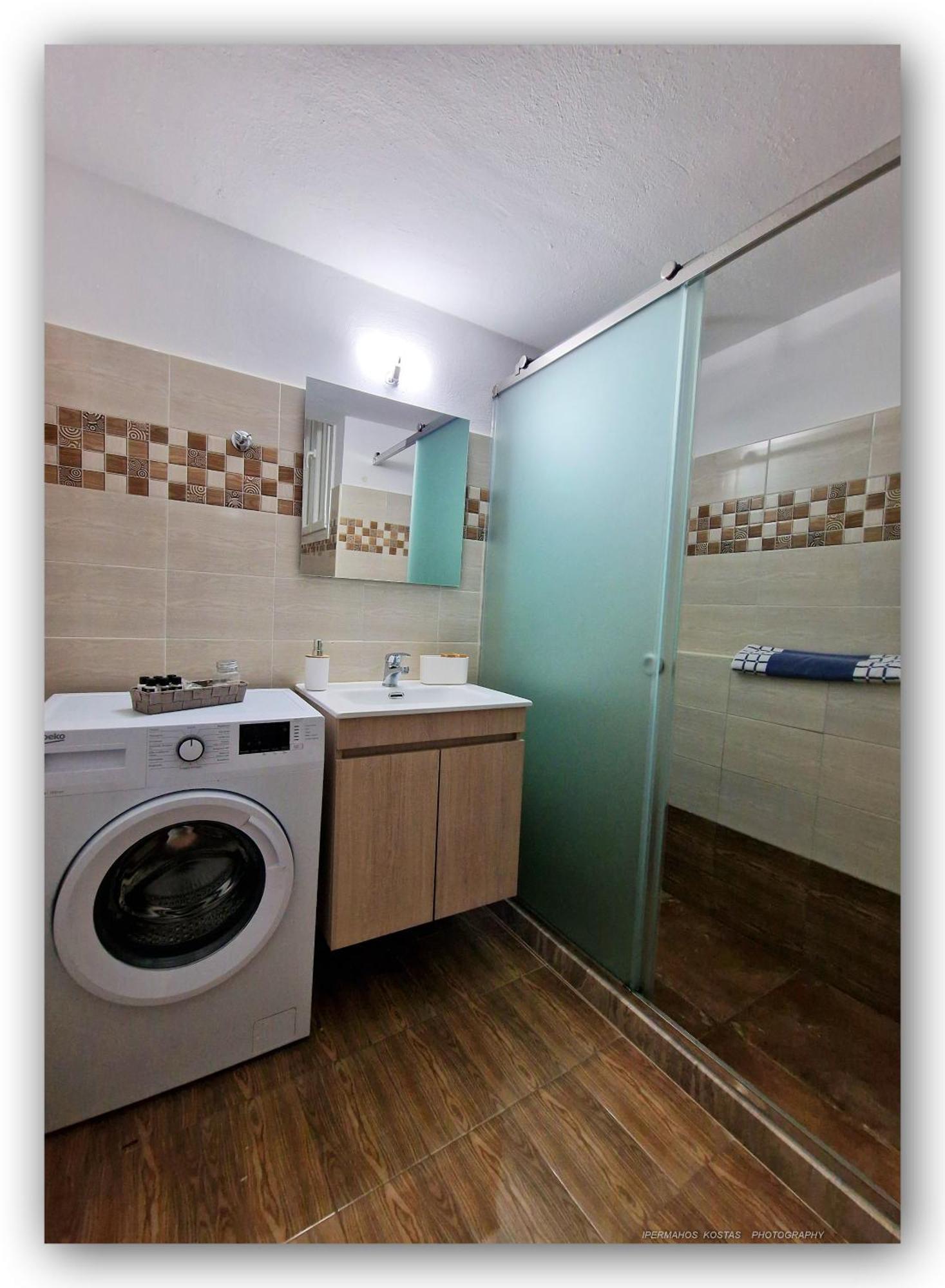 Welcome Home Syros Port Apartment エルムポリ エクステリア 写真